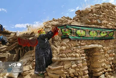 مادرانِ آبادی