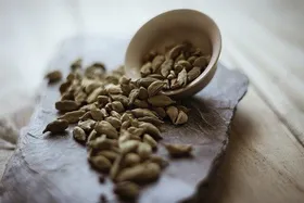 خواص باورنکردنی هل برای پوست