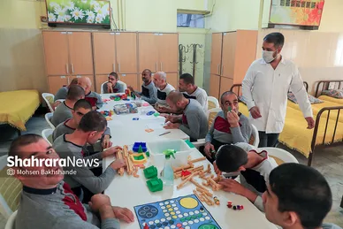 بازدید حسن یزدانی از آسایشگاه شهید بهشتی مشهد