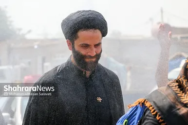 نذر آب در مسیر کربلا