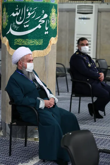 دیدار جمعی از مسئولان نظام و مهمانان شرکت کننده در کنفرانس وحدت اسلامی با رهبر معظم انقلاب