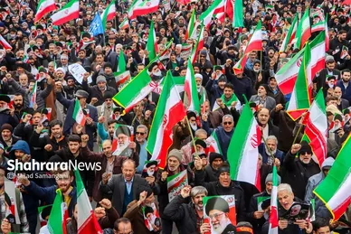 گزارش تصویری | راهپیمایی مردم مشهد در یوم الله ۲۲ بهمن ۲