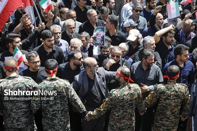گزارش تصویری | تشییع پیکر مطهر ۱۵ شهید حملات خصمانه اخیر رژیم صهیونیستی به ایران در مشهد مقدس (جمعه ۶ تیر ۱۴۰۴)