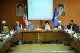 آیت&zwnj;الله علم&zwnj;الهدی: دانشگاه، عرصه تقویت ارزش&zwnj;های اخلاقی در جوانان | مدیران دانشگاه&zwnj;ها با اساتید رفاقت و همکاری کنند