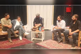 طرح دغدغه&zwnj;های انسانی از دریچه تئاتر در نشست نقد و بررسی &laquo;بیسکویت مادر&raquo;