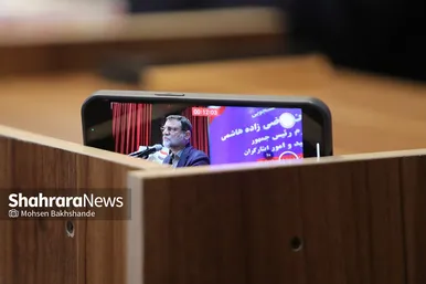 پرسش و پاسخ دانشجویان دانشگاه فردوسی با معاون رییس جمهور
