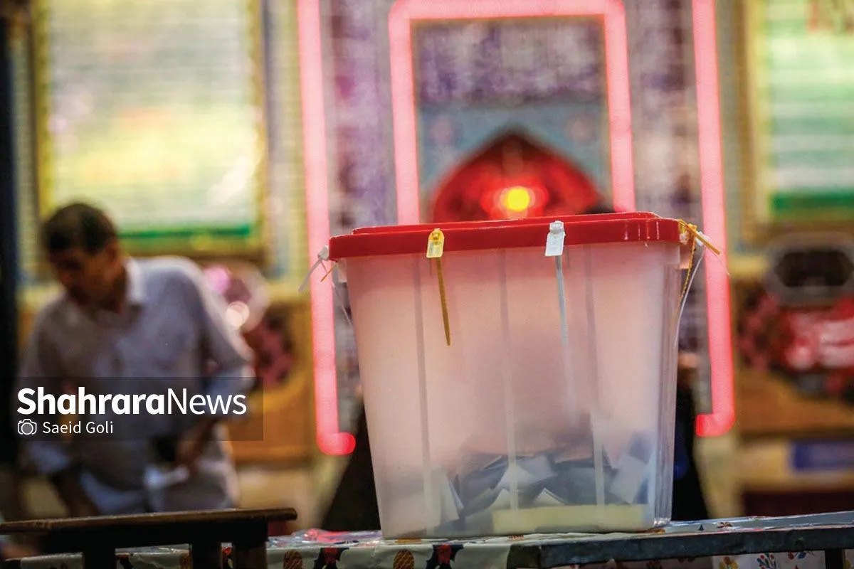نظارت دائمی بر عملکرد نمایندگان شوراهای اسلامی شهر و روستا