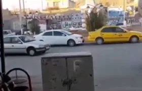 تصاویری از رانندگی خطرناک یک خانم جوان در شهرستان بافت + فیلم