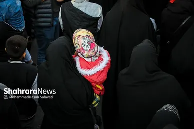 تشییع دو تن از شهدای حمله تروریستی کرمان در مشهد