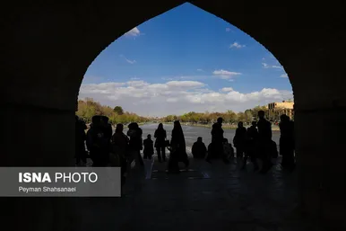 نوروزگردی | اصفهان سی و سه پل