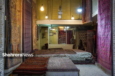 عکس‌هایی از بازار فرش مشهد
