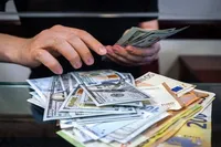 افزایش قیمت دلار و یورو رسمی در مرکز مبادله (۱۲ بهمن ۱۴۰۴)