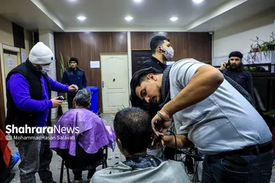 پویش قیچی طلایی در گرمخانه شهرداری