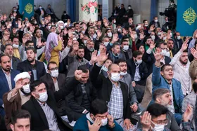 ویدئو| هم&zwnj;خوانی سرود مداحان اهل&zwnj;بیت (ع) در دیدار امروز با رهبر انقلاب