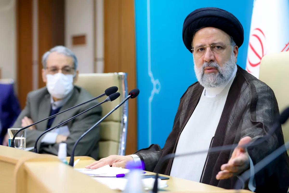 رئیس‌جمهور: برای شنیدن حرف معترض گوش شنوا داریم| انتظار مردم برخورد با اغتشاش و آشوب است
