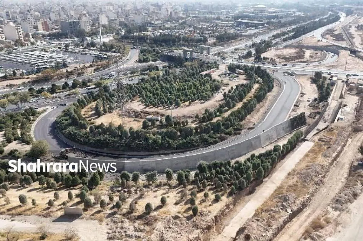 مسیر دسترسی بولوار امام‌خمینی(ره) به میدان حافظ در تقاطع غیرهم‌سطح انقلاب اسلامی مشهد بازگشایی شد