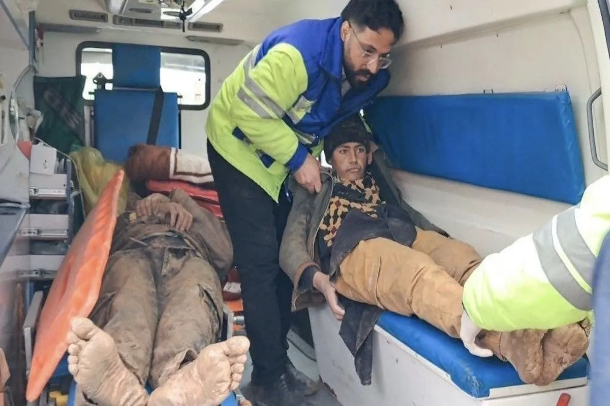 نجات جان ۷۰۰ تبعه افغانستان از مرگ حتمی در سرما