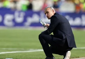 حذف یحیی گل&zwnj;محمدی از تصاویر تمرینات پرسپولیس