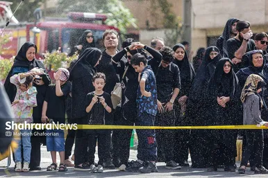 آیین تعزیه خوانی و خیمه سوزان عاشورا در محله دندانپزشکان مشهد