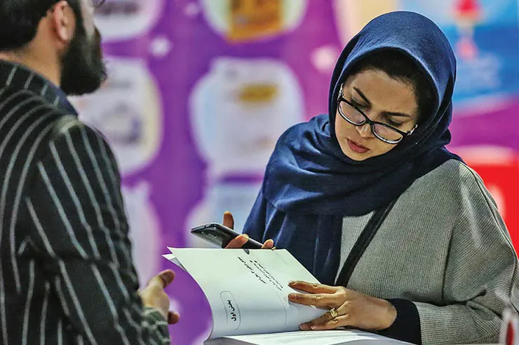 خلأ حضور راهنمای کتاب در کتاب‌فروشی‌های مشهد