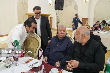 گزارش تصویری | نشست استاندار خراسان رضوی با اعضای تیم ملی ۹۸