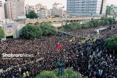 عکس‌هایی از مراسم تشییع پیکر شهدای خدمت در مشهد (۱)