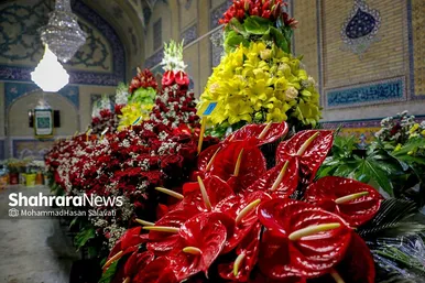 چراغانی و گل آرایی حرم مطهر رضوی در دهه کرامت