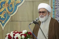 آیت الله مروی: شاعران و نویسندگان در آثار خود مفهوم «اتحاد مقدس» را تبیین کنند