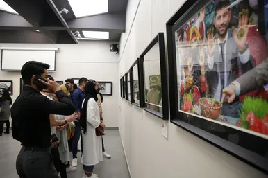 نمایشگاه گروهی عکس «آن‌کادر»