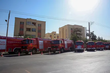 رژه ناوگان خودرویی آتش نشانی مشهد