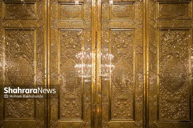 غبارروبی مضجع منور امام رضا(ع)