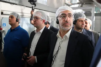 بازدید رییس سازمان بورس و ارواق بهادار از چند واحد صنعتی در مشهد