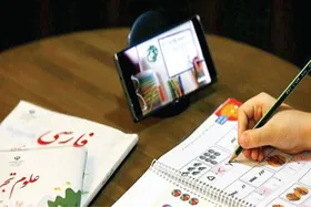 معلمان، والدین و محصلان همچنان از نرم&zwnj;افزار &laquo;شاد&raquo; ناخشنود هستند