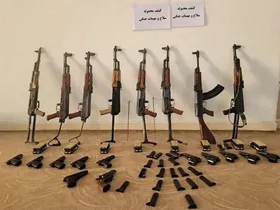 ویدئو| دادستان عمومی سیستان بلوچستان: محموله بزرگ سلاح و مهمات آمریکایی کشف و ضبط شد