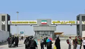 خدمت‌رسانی خادمان حرم امام رضا (ع) به زائران اربعین در مرز شلمچه