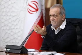 پزشکیان: از همه سینماگرانی که باوجود فشار&zwnj;ها به جشنواره آمدند، قلباً تشکر می&zwnj;کنم