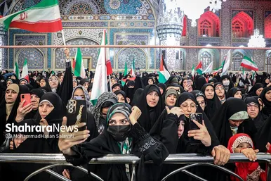 اجتماع مردمی «وعده صادق» در حرم مطهر رضوی