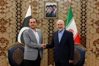 رایزنی فشرده عاصم منیر با مقامات عالی جمهوری اسلامی | فرمانده ارتش پاکستان میهمان پزشکیان، قالیباف و عراقچی