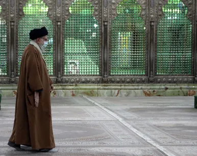 حضور رهبر معظم انقلاب در مرقد مطهر امام خمینی(ره) و گلزار شهیدان