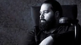 اعتراض تند رضا صادقی به برگزاری امتحانات حضوری + فیلم