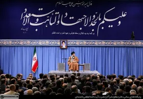 در عرصه&zwnj;ی جنگ اقتصادی دشمن را به طور قاطع عقب خواهیم زد