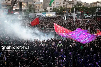 تصاویری از آئین خیمه سوزان عصر عاشورا در مشهد