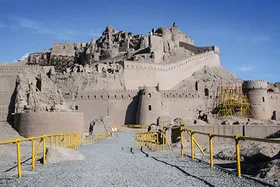 دیگر صدای سم اسب&zwnj;ها از ارگ بم نمی &zwnj;آمد