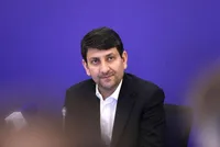 هاشمی: به طور جد پیگیر رفع اختلال اینترنت هستیم