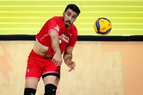 ویدئو| شوک به تیم ملی والیبال؛ پوریا حسین&zwnj;خانزاده مصدوم شد