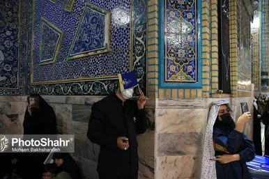 مراسم احیاء شب ۱۹ ماه رمضان در حرم مطهر رضوی