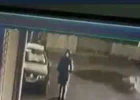 سرقت ضبط خودرو توسط یک دختر + فیلم