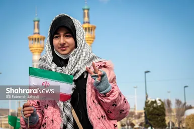 گزارش تصویری | حضور دهه‌هشتادی‌ها و دهه‌نودی‌ها در راهپیمایی ۲۲بهمن ۱۴۰۳ در مشهد