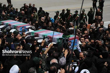 عکس‌هایی از مراسم استقبال از پیکر مطهر رئیس‌جمهور شهید در فرودگاه مشهد