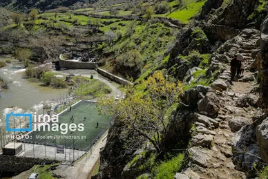 ایران زیباست | فوتبال در دل کوهستان